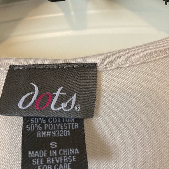 Women’s beaded tshirt - Picture 5 of 7